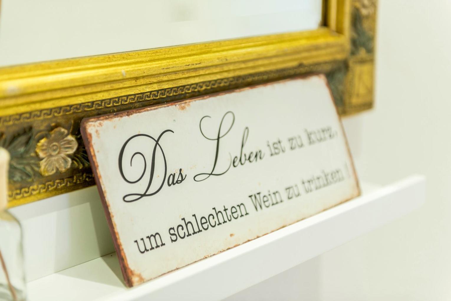 Weinbau Frank Schoenig Apartment